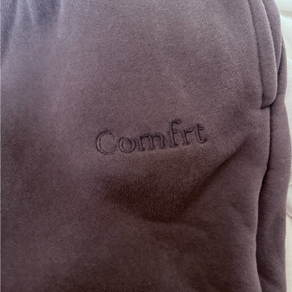 Comfrt Signature Sweatpants - Picture 2 of 3
